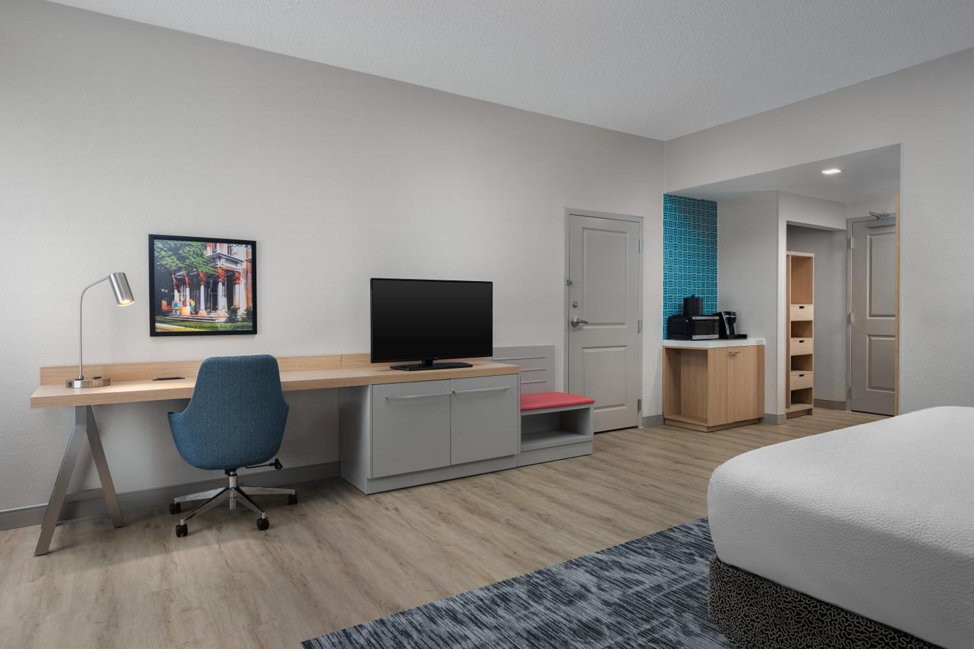 Hilton Garden Hotel 3*